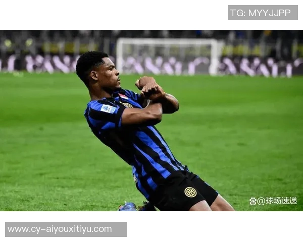 邓弗里斯脚踝伤情恢复不理想确定缺席米兰德比战