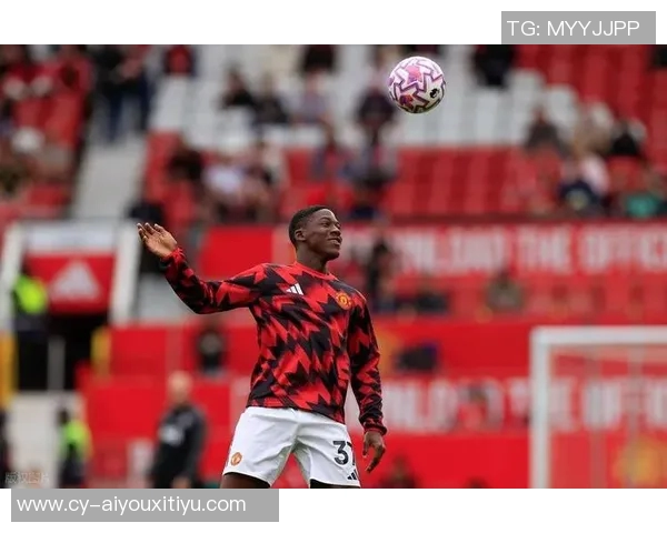 瑞天空报道那不勒斯冬季欲租梅努孔蒂执教下球员愿意加盟