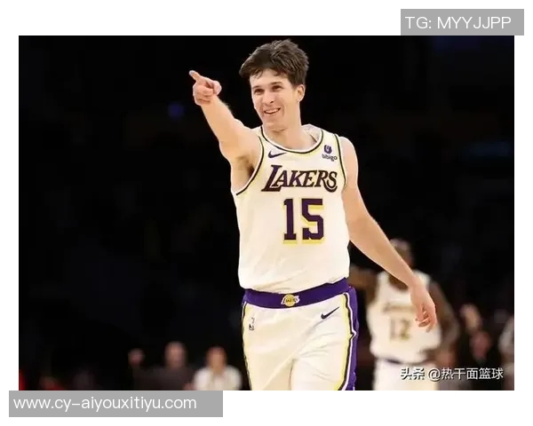 湖人官方推文庆祝里夫斯50分成就加入精英俱乐部的辉煌时刻